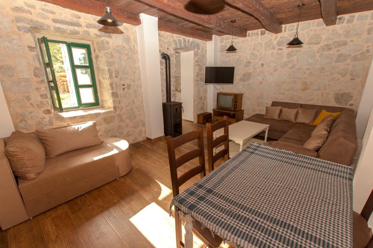 Villa Rustic Stone House Bar Exterior foto